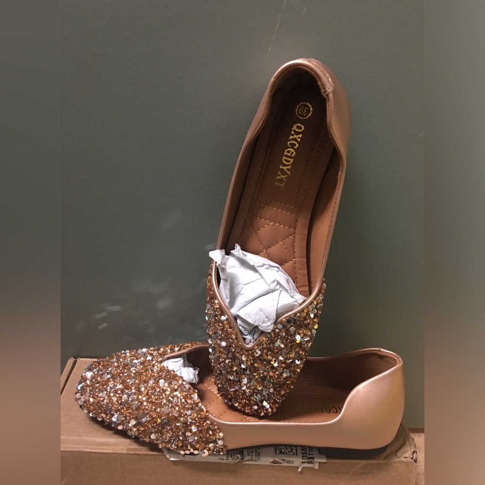 NIB sequinned flats